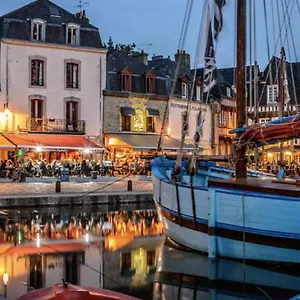 Exceptionnel Tres Beau T2 Sur Le Port De St Goustan- Vue Sur Le Port! Auray